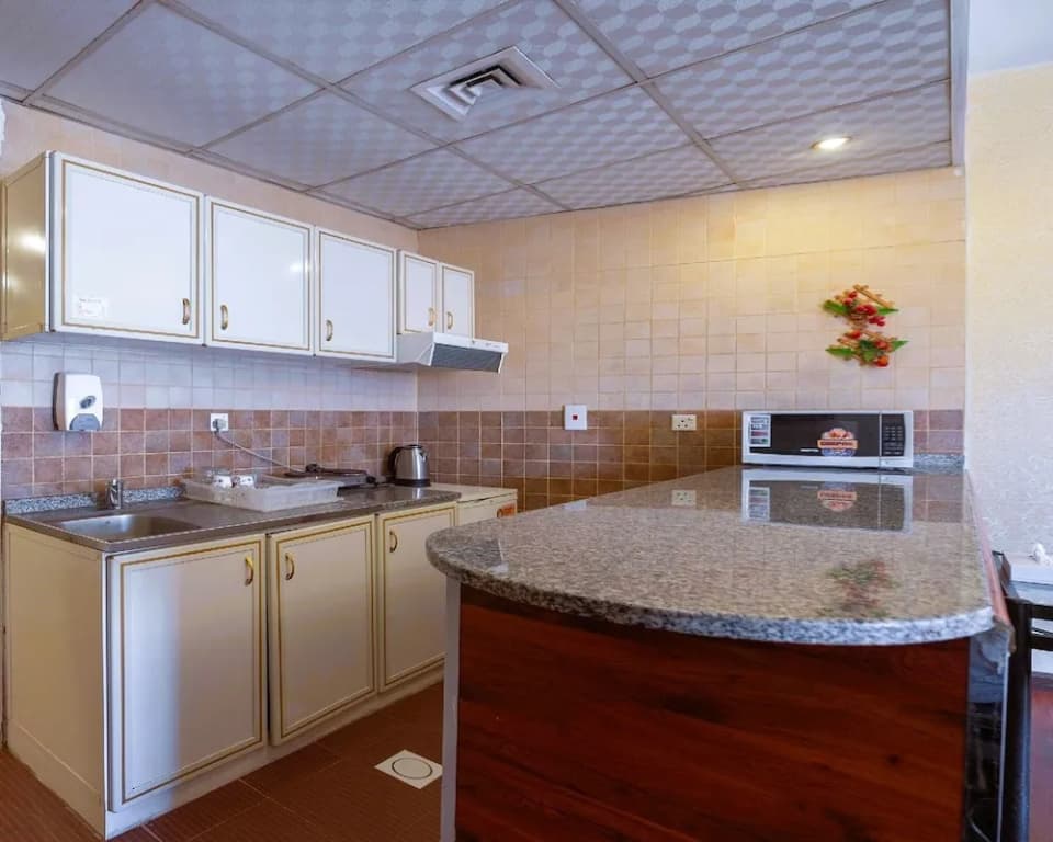 Hafez Hotel Apartments - photo 16