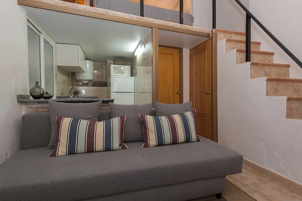 Apartamento Reina Sofía V - photo 4