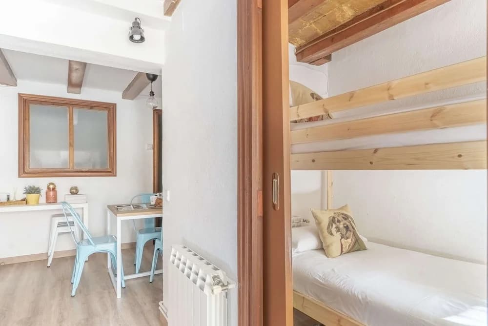 Aragó large and cozy 3br apartment - photo 3
