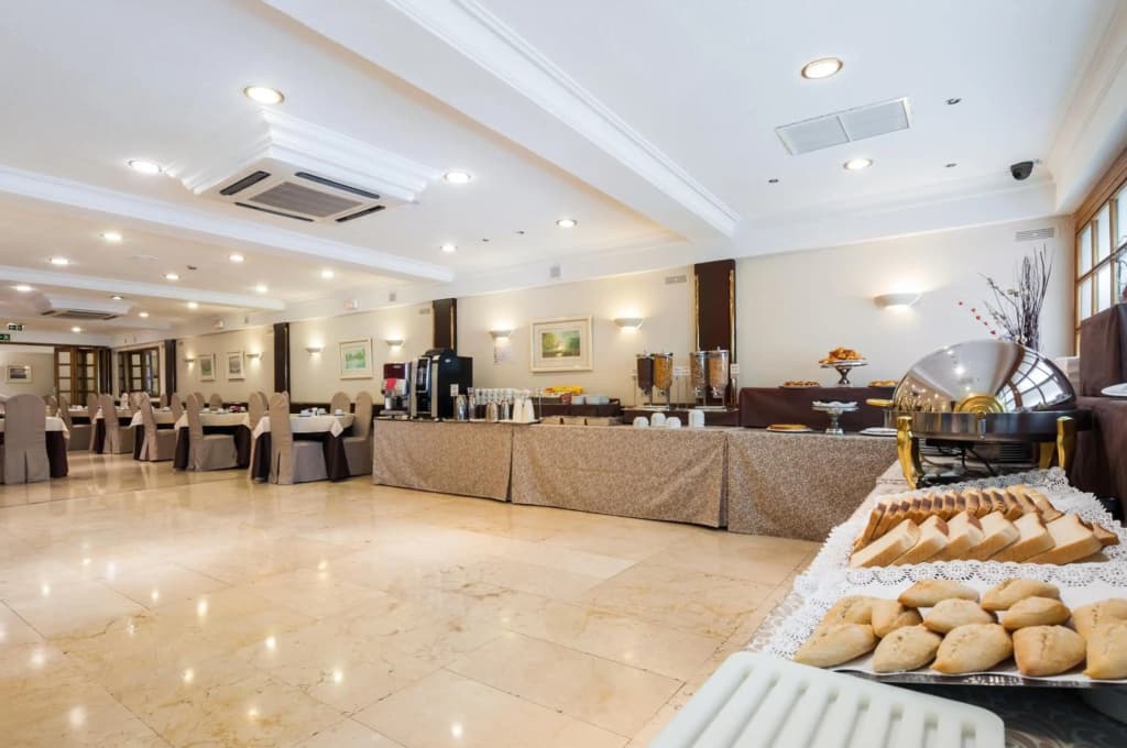 Gran Versalles Hotel - photo 37
