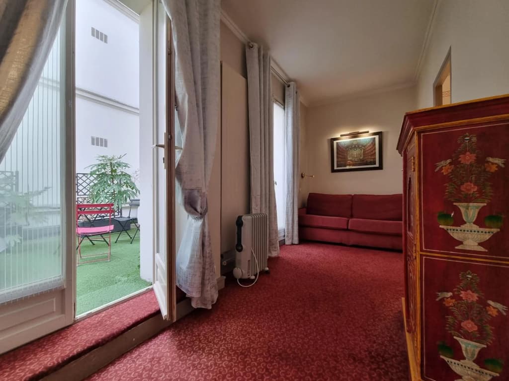 France Eiffel Hotel - photo 17