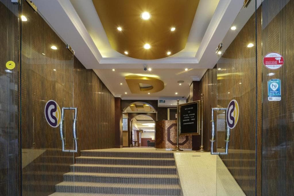 OYO 118 Dallas Hotel - photo 11