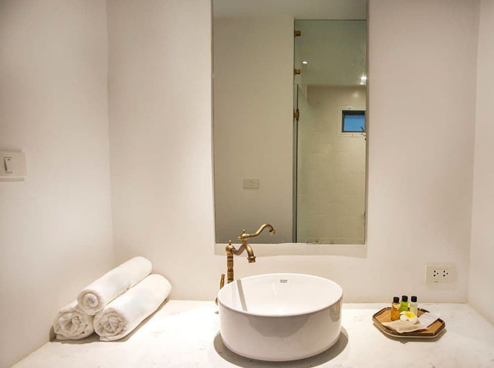 Vali Villa Bangkok - photo 8