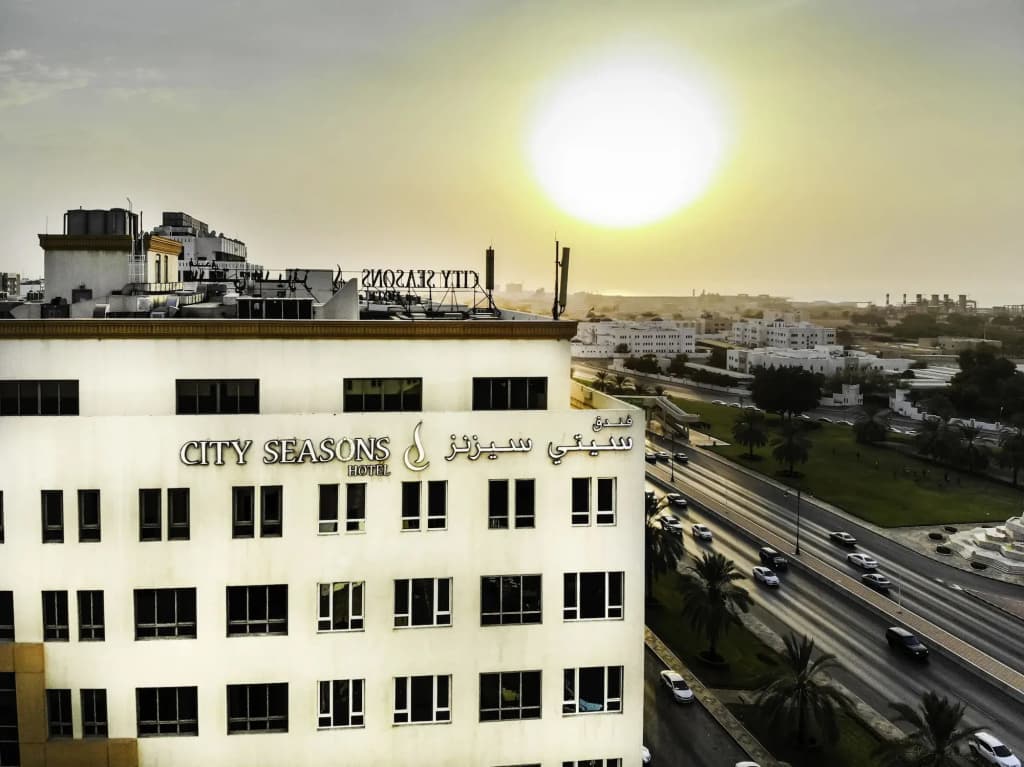 City Seasons Muscat Hotel - photo 12
