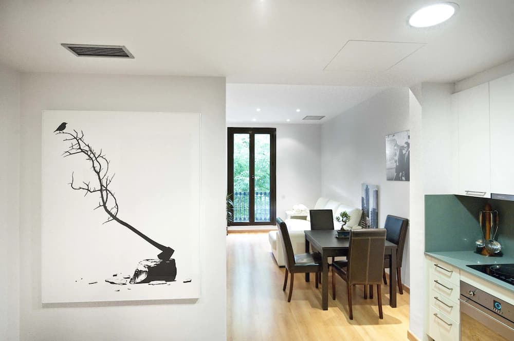 Roger de Lluria Design Aparments - photo 11