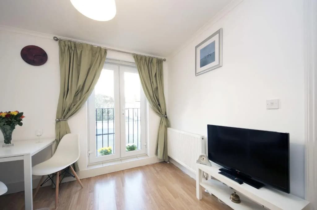 W14 Apartments - photo 1