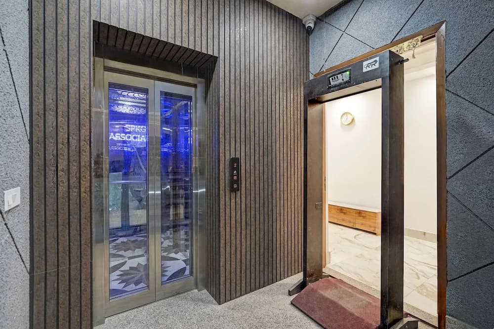 Fabhotel Nyt Residency - photo 1