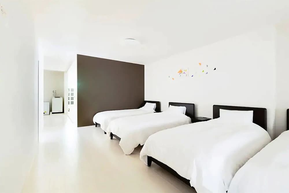 Charles Miyahara - photo 6