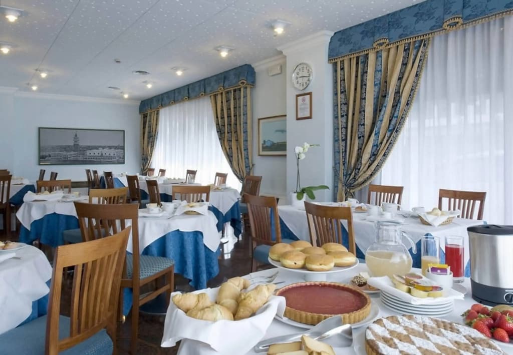 Hotel President Venezia - photo 16
