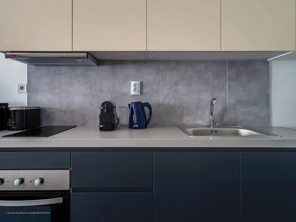 Sanders Center - Lovely Studio Apartment - photo 17
