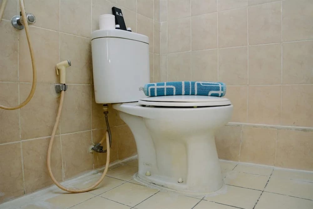 Spacious and Comfortable 2BR Green Bay Pluit Apartment - photo 6