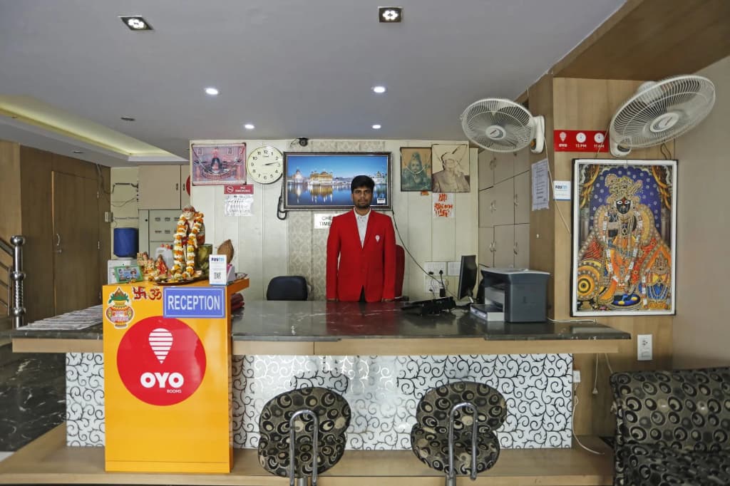 OYO 5696 R Continental - photo 16