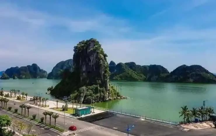 Tigon Hotel Ha Long - photo 1