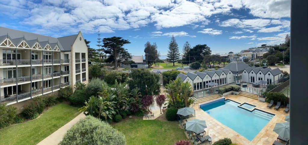 Portsea Village Resort - photo 27