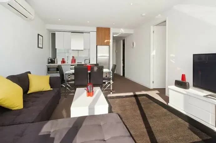 Location and Bay Views - photo 1