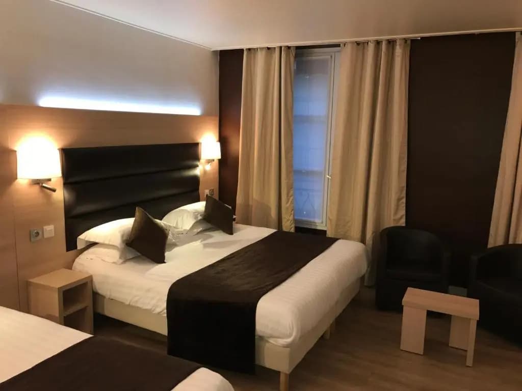 Hotel Unic Renoir Saint Germain - photo 5