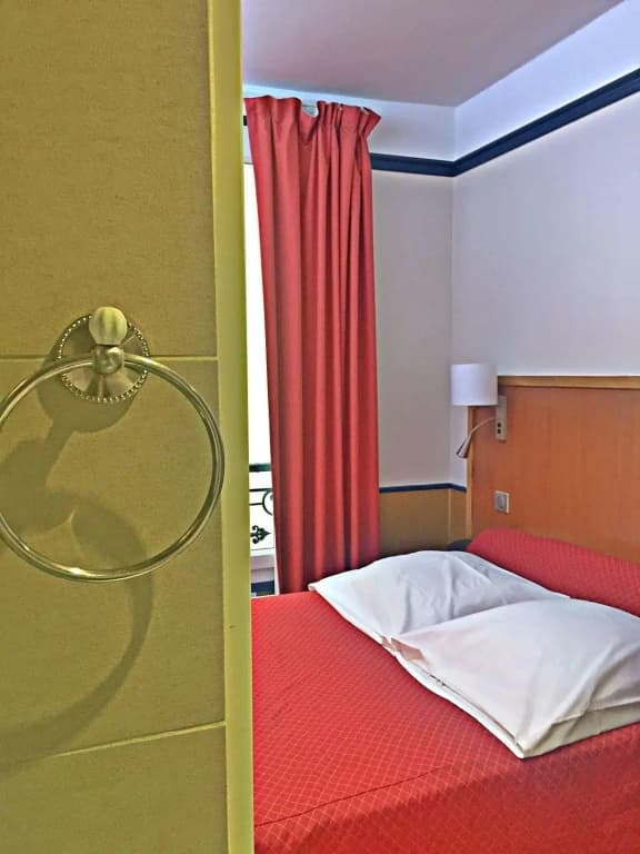 Hôtel Marignan - photo 36