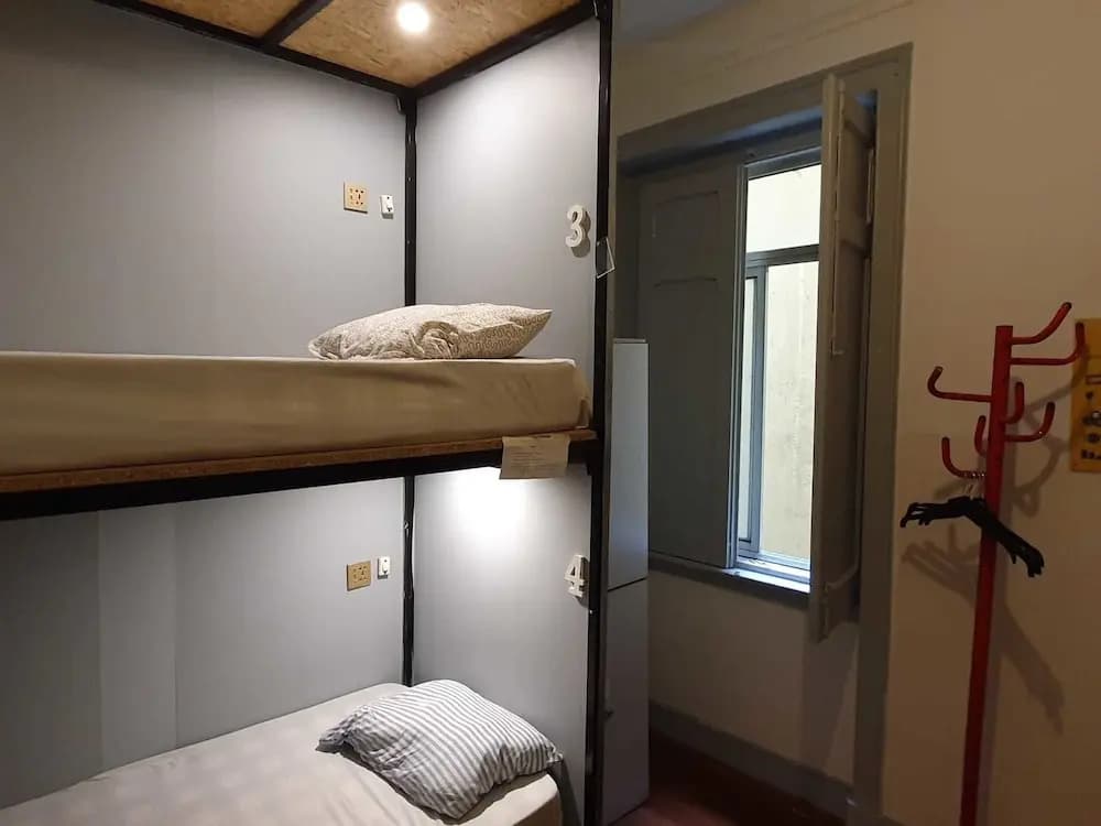 Aykibom Hostel - photo 4