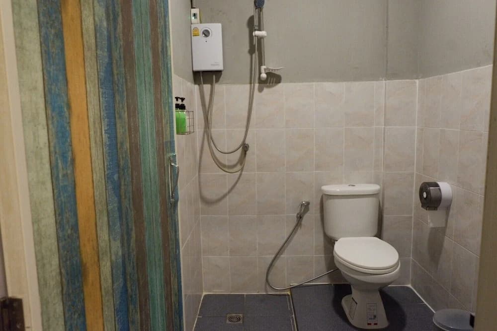 Leisure Hostel - photo 11