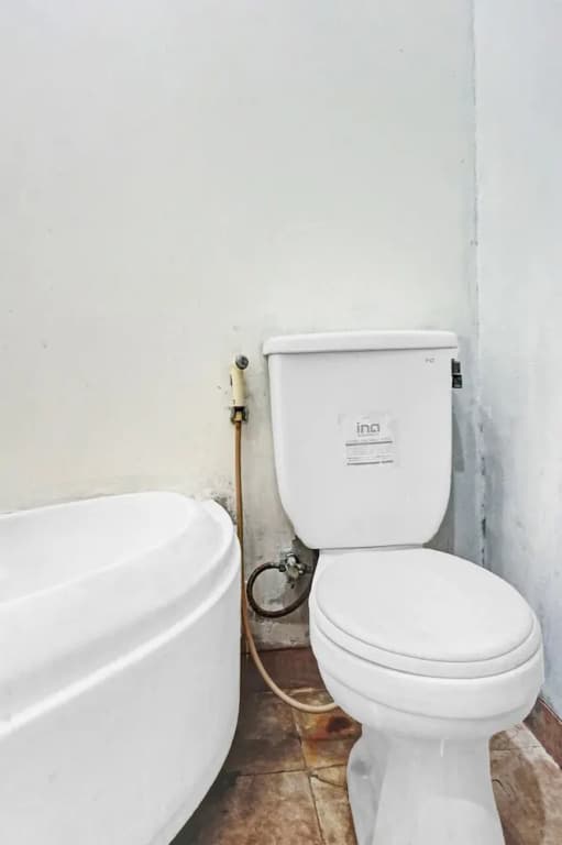 OYO 90696 Tobana House Bintaro - photo 4