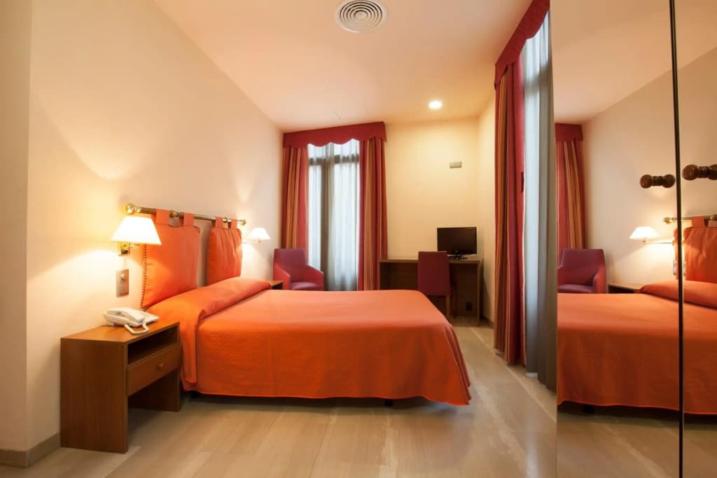 Alba Hotel - photo 3