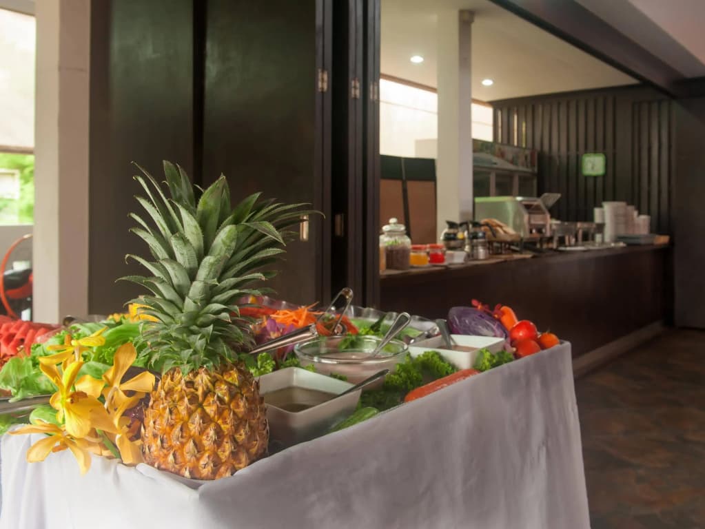 Kata Silver Sand Hotel by Eazy - photo 11