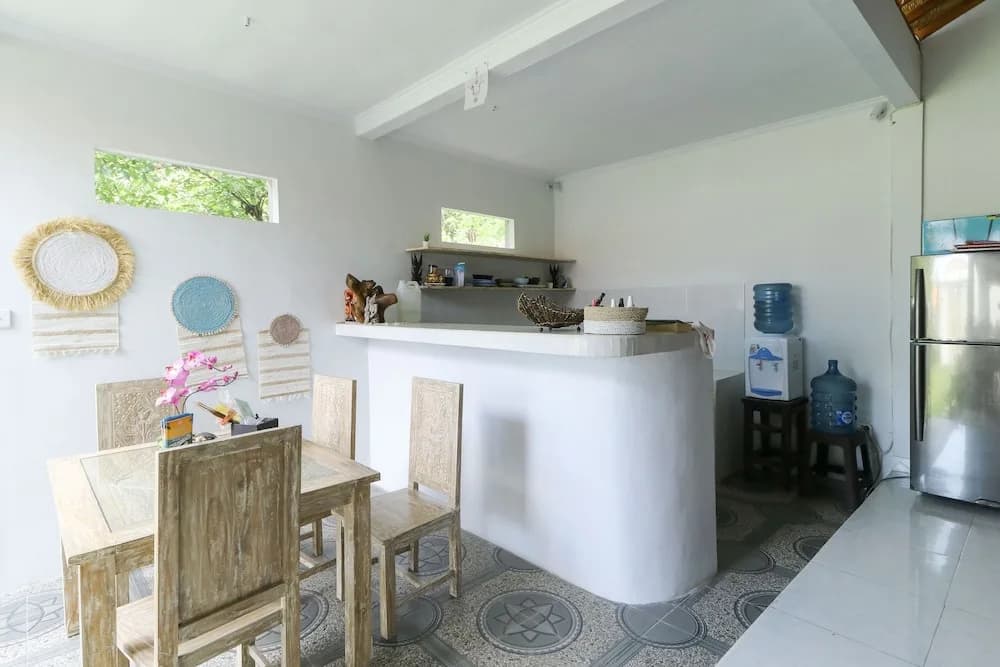 Cahya Guesthouse - photo 14