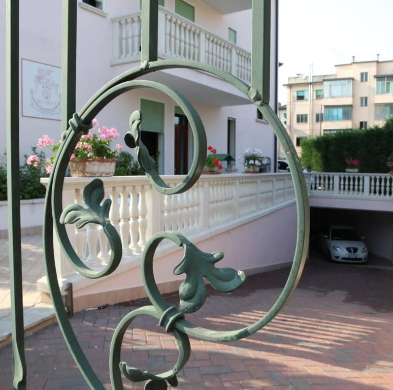 Hotel Nice - photo 9