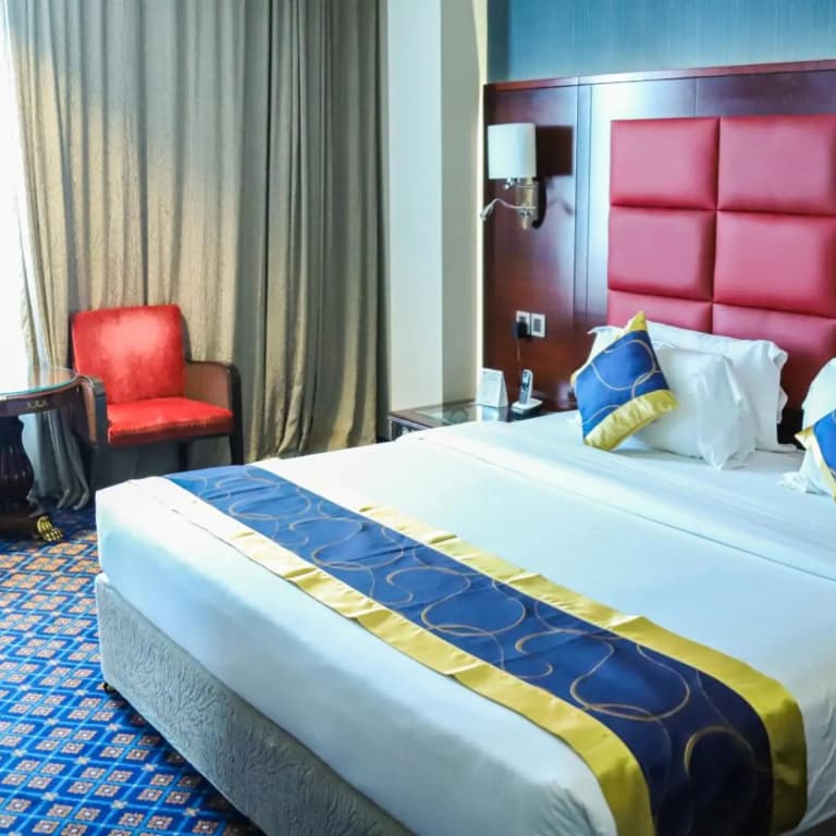 Ramee Guestline Hotel Qurum - photo 43