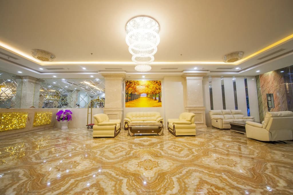 Pariat River Front Hotel - photo 2