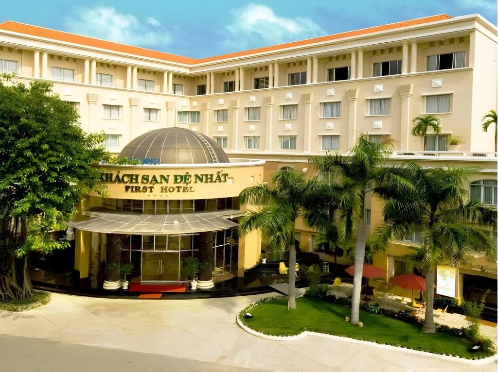 First Hotel - photo 1