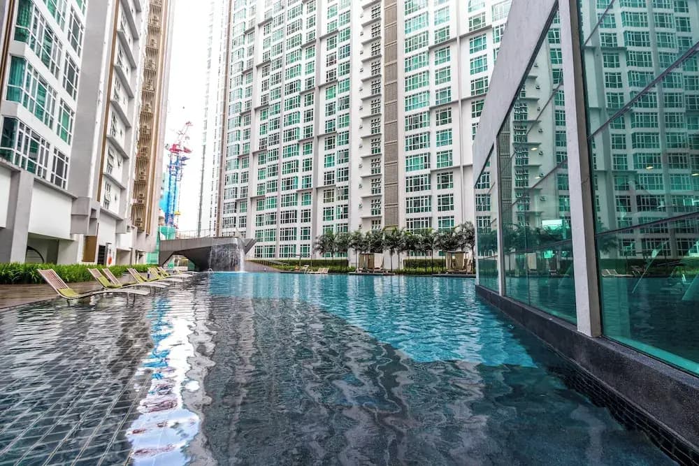 Urban Oasis Kuala Lumpur Apartment Sleeps 6 - photo 11