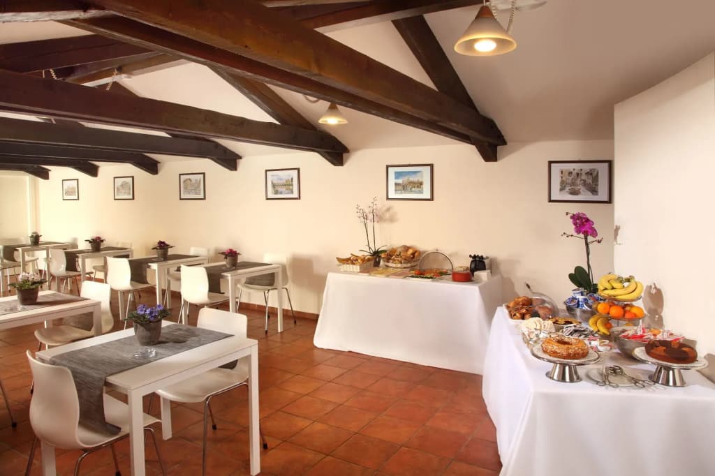 Hearth Hotel - photo 22