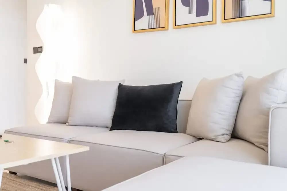 1 Bedroom in Marina Vista With Gorgeous Palm Views - photo 4