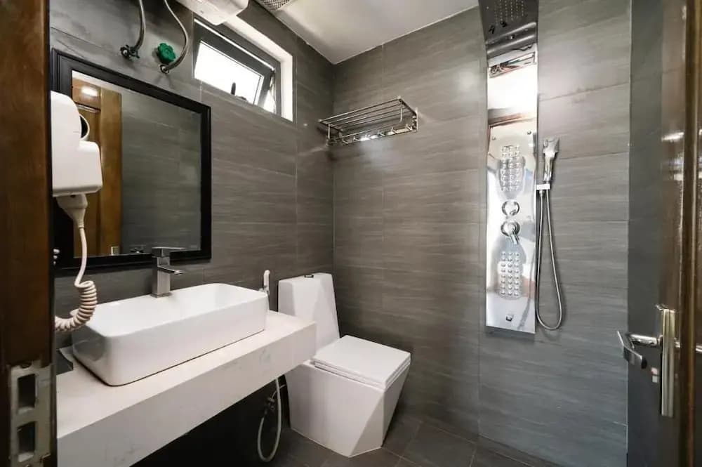 Sydney Da Nang Hotel & Apartment - photo 48