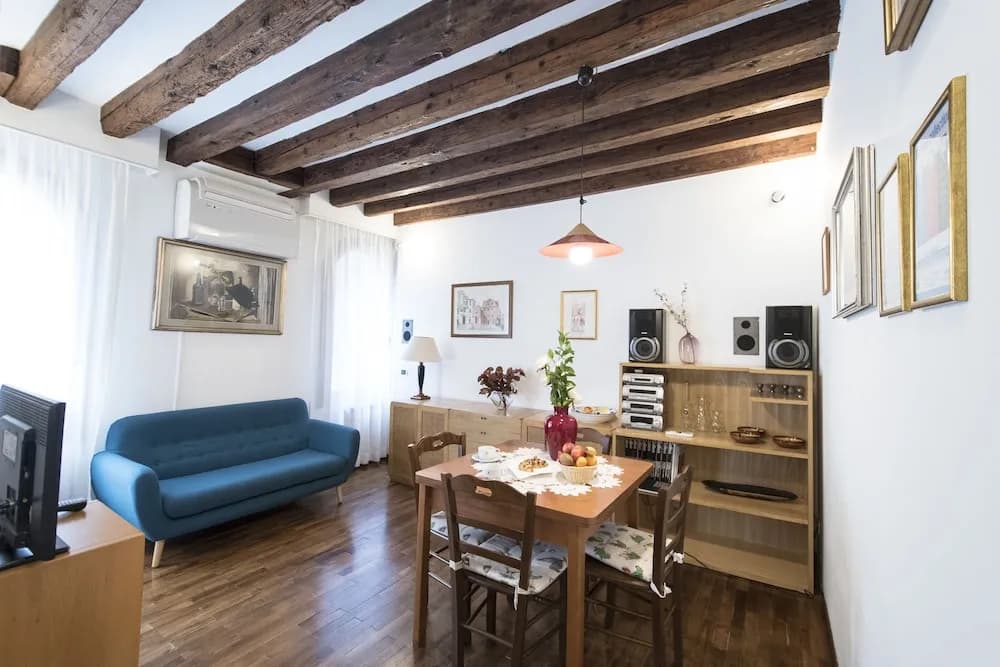 Smart Venice Apartments - photo 15