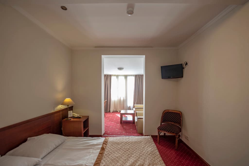 New Kopala Hotel - photo 4