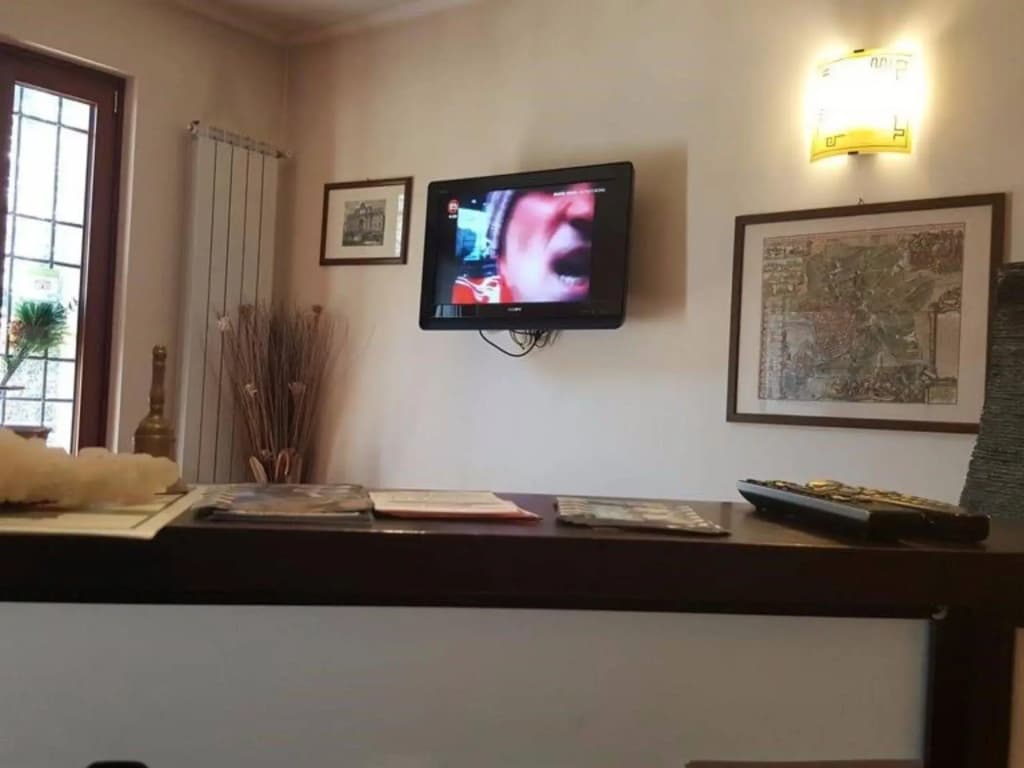 Aurelia Garden Gold Bed & Breakfast - photo 3