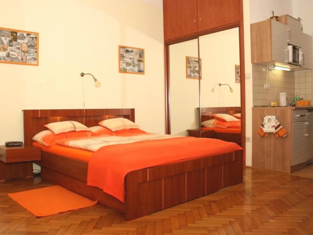 Paprika Apartment Studio - photo 2