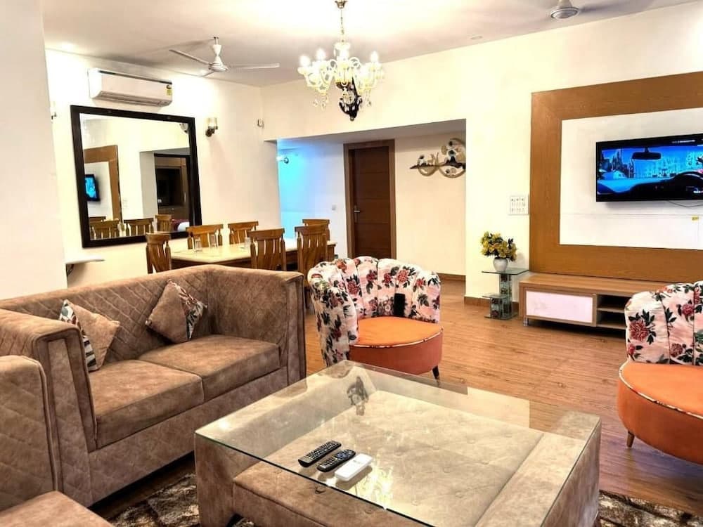 Fortune Home Service Apartment E-28 1A - photo 1