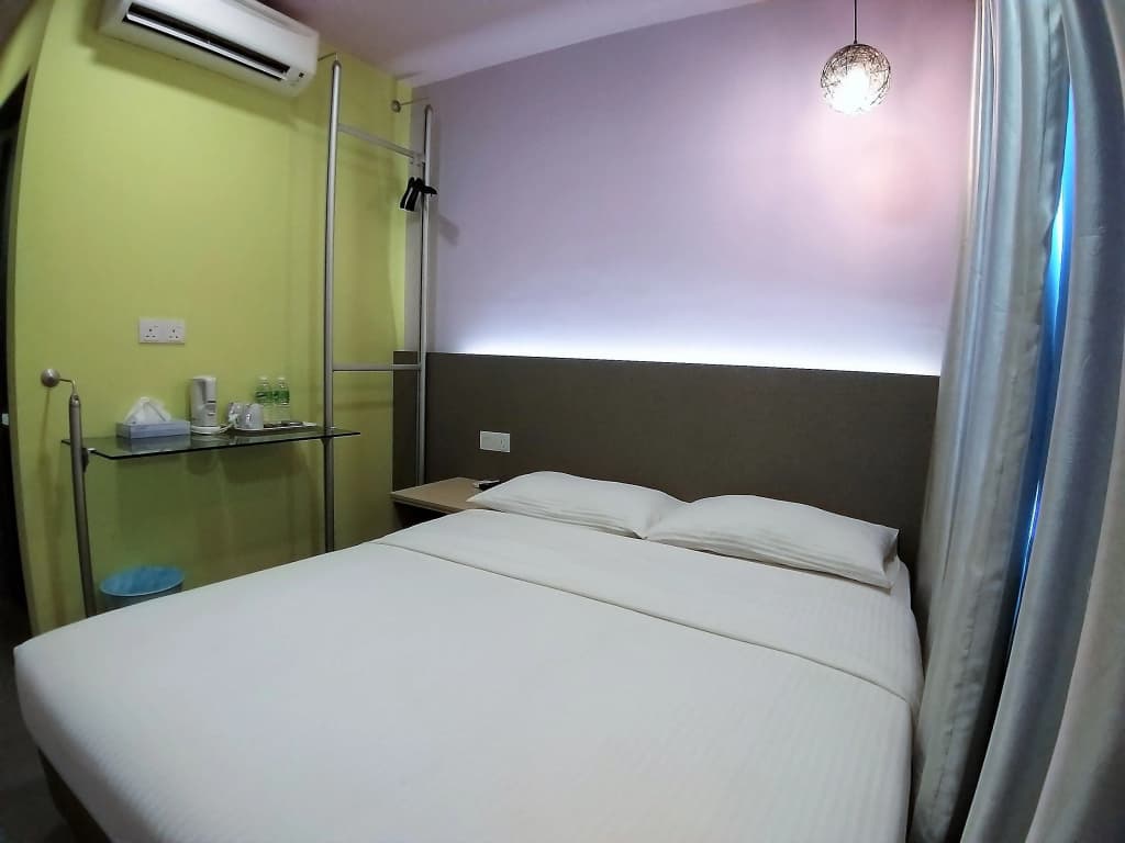 Hotel Nur Temerloh - photo 1