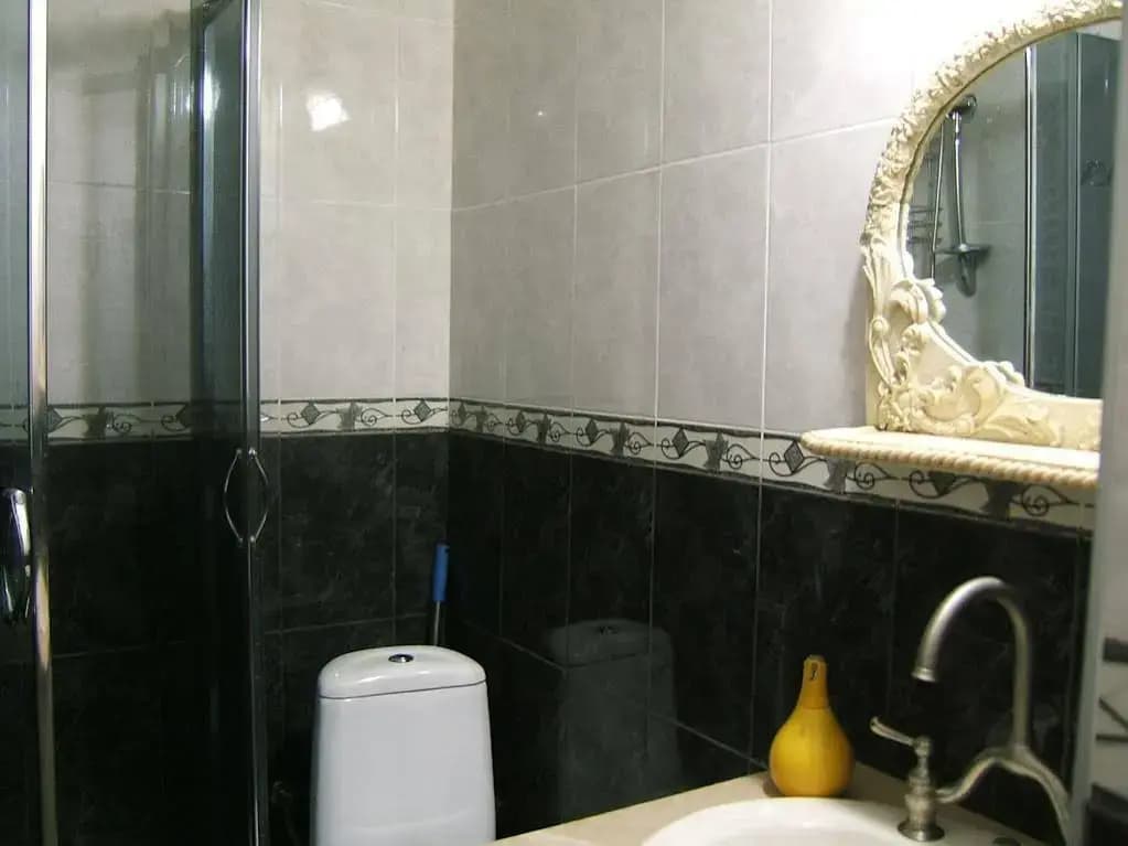 Tinas Homestay - photo 7