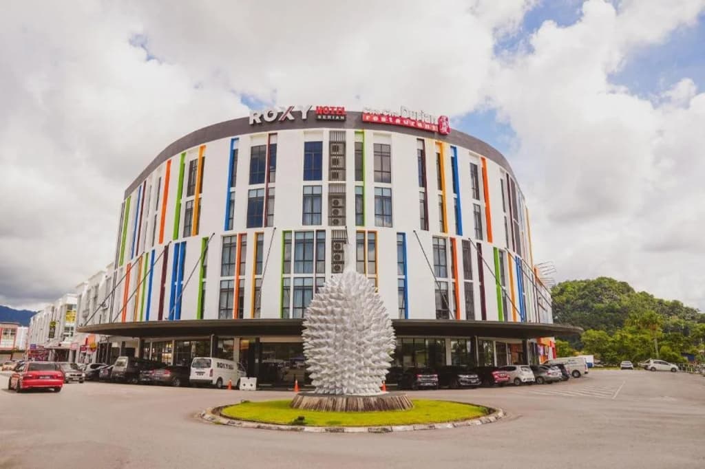 Roxy Hotel Serian - photo 12