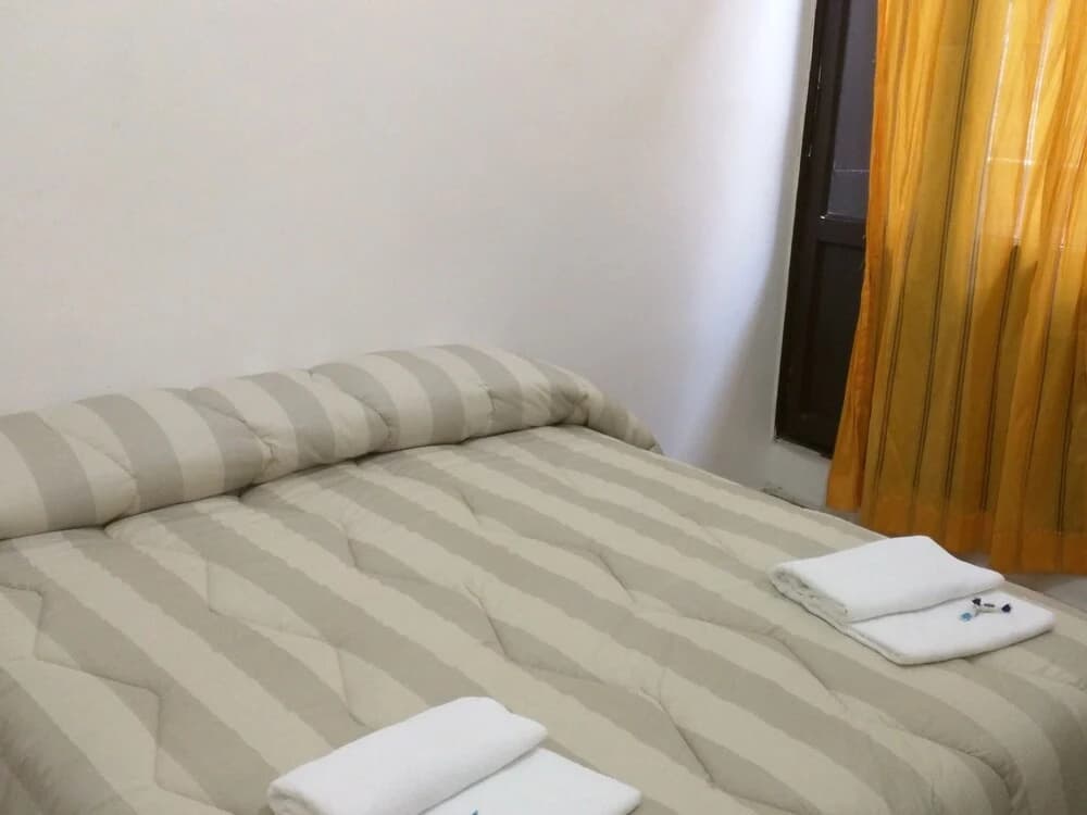 Venice Canal View Apartment - photo 2