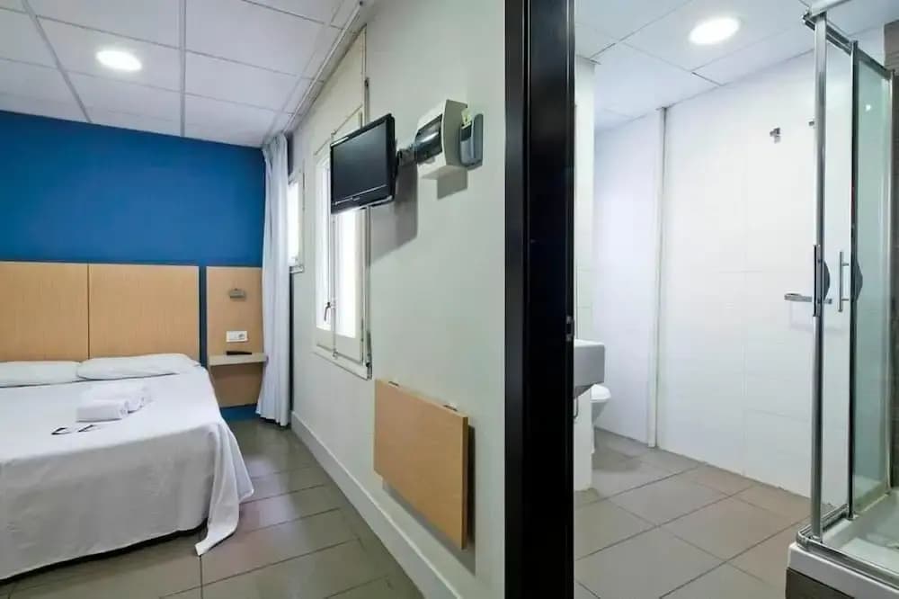 DingDong Putxet Hotel - photo 17