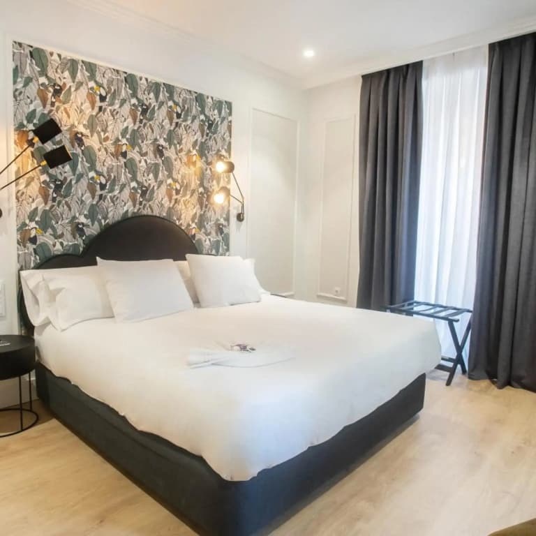 Soho Boutique Opera Hotel - photo 37