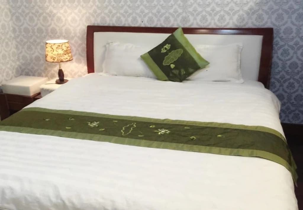 Green Hotel - photo 6