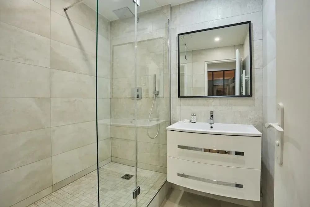 Sublime 3 Bedrooms Flat Center of Paris Montmartre - photo 6