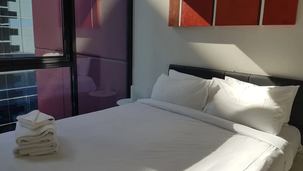 Docklands Style Apartment with 2 Bedroom 1008N - main photo