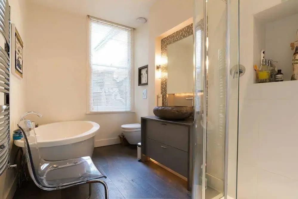 Veeve - Fulham Apartments - photo 11